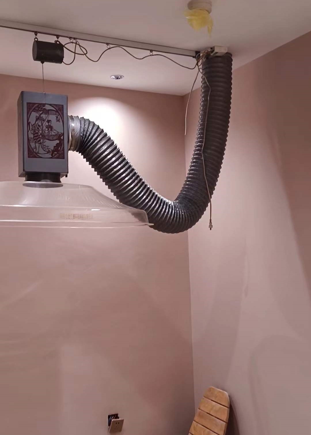 紹興古艾堂（華仔艾灸排煙系統）安裝完工